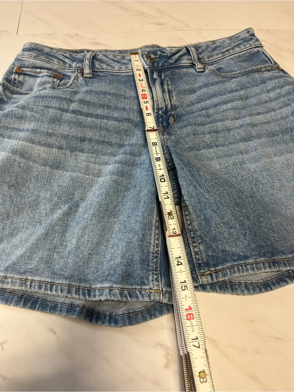 American Eagle Low Rise Baggy Denim Short size 2